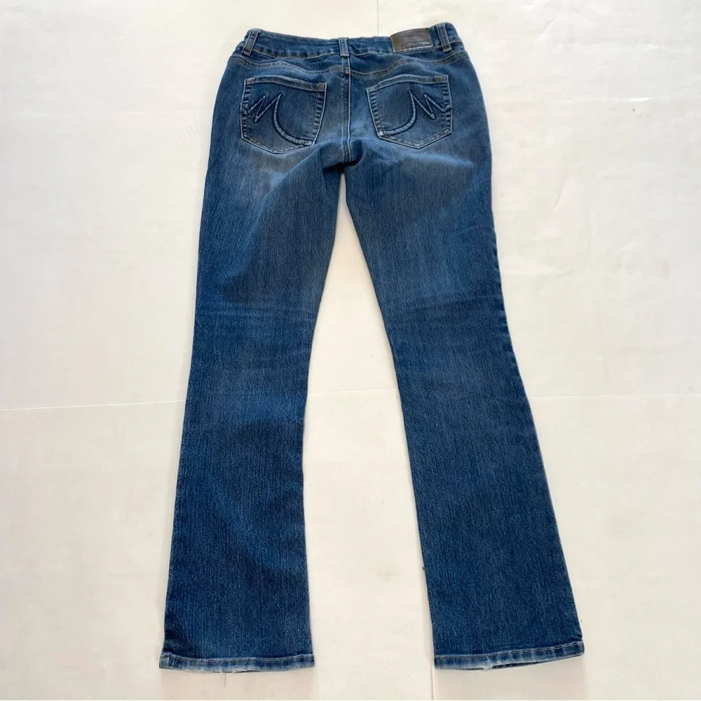 Maurices Classic Blue Women's Jeans - Picture 5 of 7